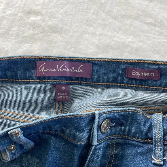 Gloria Vanderbilt high rise boyfriend jeans - Picture 5 of 6